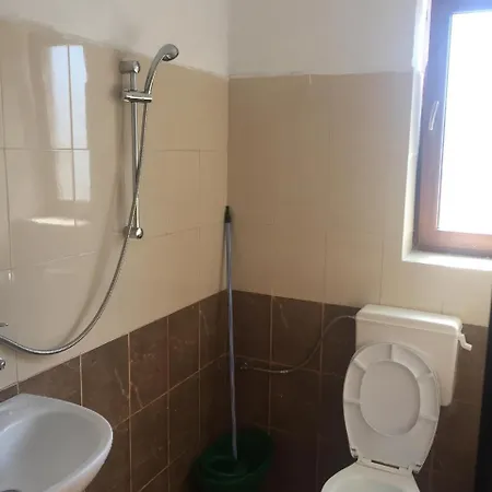 Agush Gæstehus