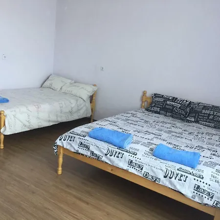 Agush Gæstehus