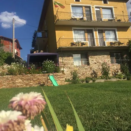 Agush Gæstehus Kribul